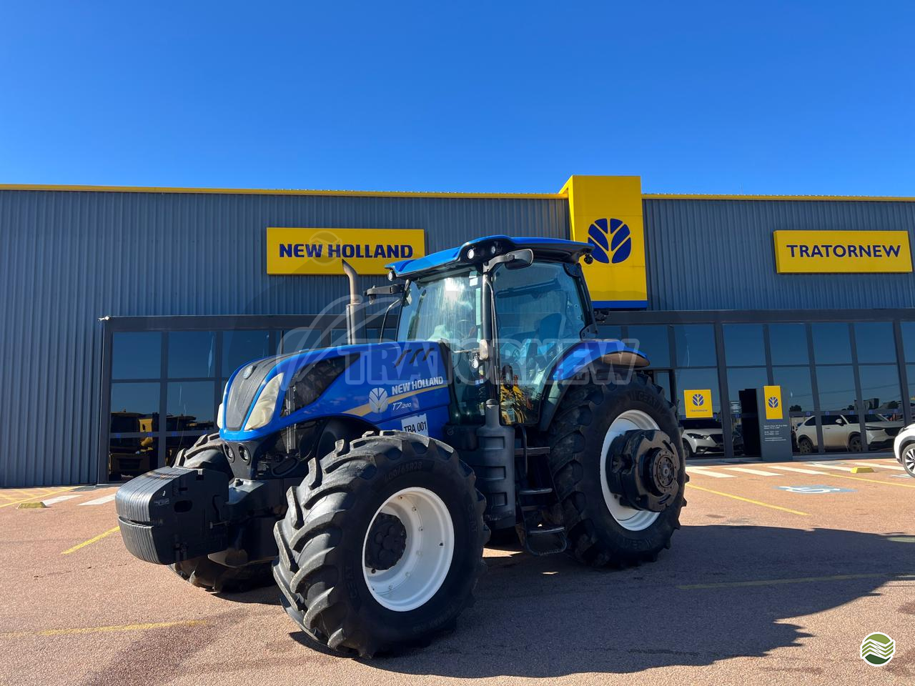 TRATOR NEW HOLLAND NEW T7 240 Tração 4x4 Tratornew S/A - New Holland PONTA GROSSA PARANÁ PR